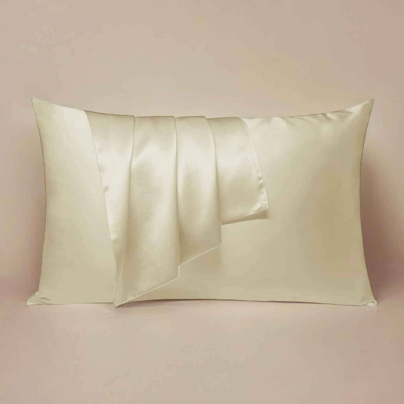 Royal satin pillowcase in champagne color, designed to reduce friction on hair and skin while promoting smooth, healthy hair and a comfortable sleep.